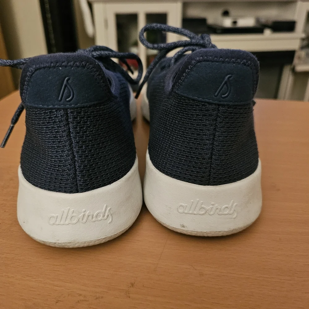 ALLBIRDS Blue Athletic Shoes Sneakers Size 12 SUPER PRE-OWNED!